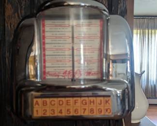 Crosley Collectors Edition Select-O-Matic