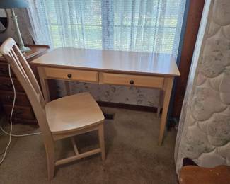 #75 Light Colored Desk w/ Chair 47x21x30 $75.00