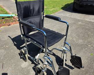 #93 Everest and Jennings Companion Chair Wheelchair 16" $30.00
