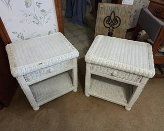 #48 Pair of White Wicker 1 Drawer End Tables 20x16x23 $40.00