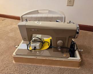 #39 Nelco Sewing Machine Model A-4-2 $50.00