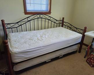 #7 Day Bed w/ Trundle (Twin Beds) $175.00