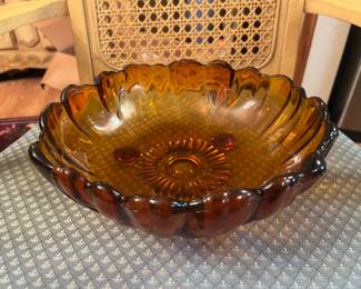 Indiana Glass Amber Sunflower Fruit Bowl