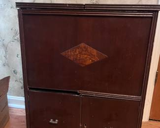Rare Prohibition Era Art Deco Pop-up Bar. Needs a little love, but very cool piece!