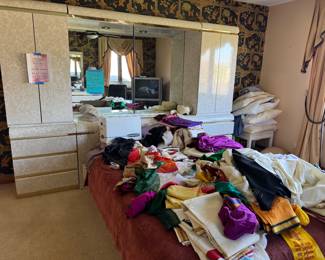 Free Bedroom set
NO HOLDS , first person who comes in when we open and says they want it and can take it apart during our timeframe will get it.
All items must be taken apart, and moved during our 2:30-5:00 Monday timeframe.
Items on the bed are fill a bag.
