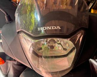 Front view of 2010 Honda SH series scooter with 9887 miles. Manufactured in Italy by Honda Italia 4/09.