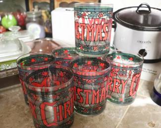 VINTAGE CHRISTMAS STAINED GLASS ROCKS GLASSES