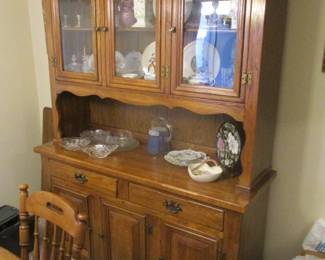 Oak Dining Hutch