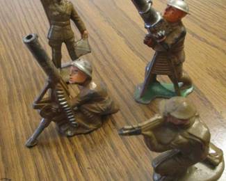 Vintage Manoli Barclay Army Men