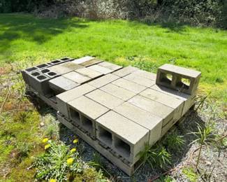 89 MixofCinderBlocks