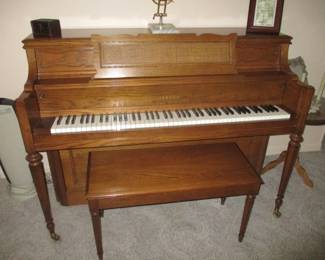 Yamaha Piano