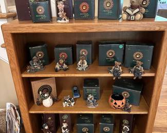 Variety of Boyds Bears figurines