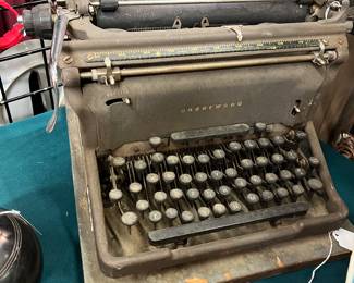 Antique Underwood Typewriter $35