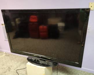 Older flat screen, works great, just not hooked up to cable