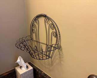 . . . great wall basket