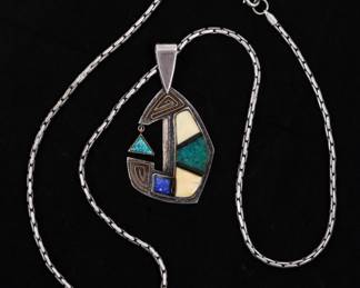 Lot 201: Dee Morris Navajo Silver Pendant Necklace