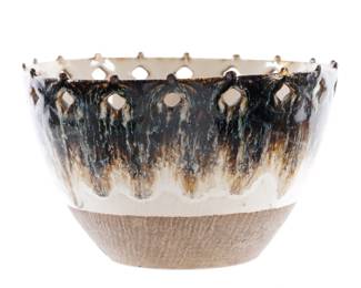 Lot 325: Japanese Edo Period 11th Eiraku Zengoro Bowl