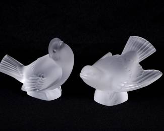 Lot 353: Two Lalique Frosted Crystal Moineau Paperweights