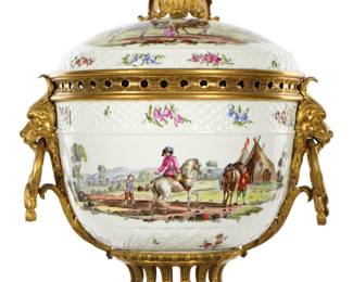Lot 184: Massive Samson Ormolu Mounted Potpourri Jar
