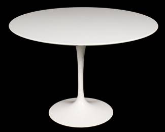 Lot 64: Eero Saarinen for Knoll Tulip Dining Table