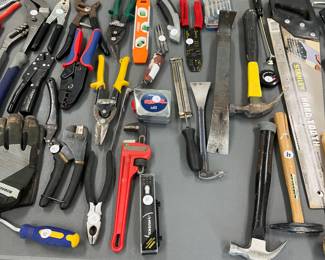 STILL AVAILABLE FOR SUNDAY! SEND YOUR OFFERS IF YOU CAN PICK UP SUNDAY 12-4!