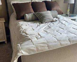 Sleep In Luxurious Style
