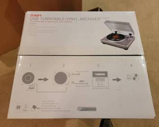 Ion USB Turntable Vinyl Archiver