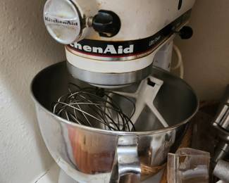 KitchenAid Mixer with Additional Parts.