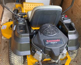 Kawasaki Zero Turn Mower FR691V