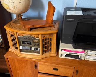 globe, credenza, Record/Cassette/CD/AM/FM Radio Player