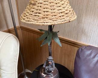 Monkey lamp with palm tree