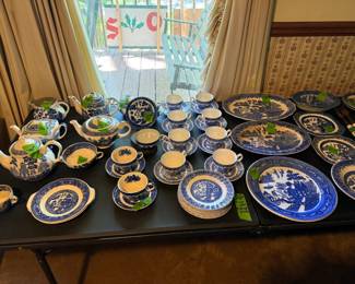 Blue Willow Collection