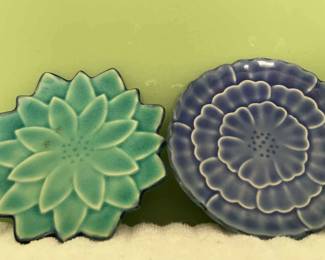 Two Kotobuki Teabag Dishes