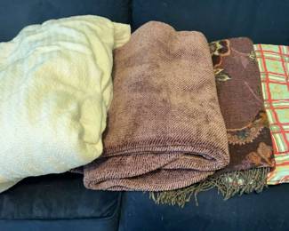 Blankets Throws Lot