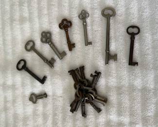Skeleton Keys Such