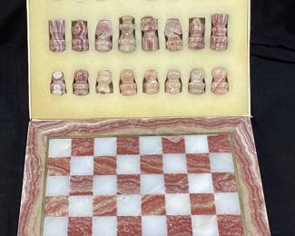 VTG. MARBLE & ONYX CHESS SET