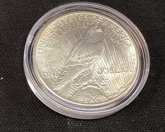 1925-P SILVER PEACE DOLLAR
