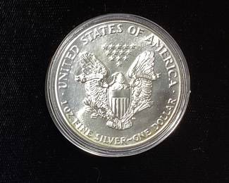1988 1oz AMERICAN SILVER EAGLE, VGC, UNGRADED