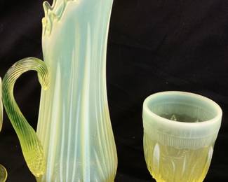1988 FENTON TOPAZ CACTUS OPALESCENT URANIUM GLASS WATER SET INCLUDES 13.5’’h PITCHER WITH 6 GOBLETS 6’’h