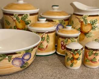 Vintage fruit themed kitchen canisters and more