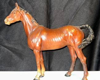 Hubley cast iron thoroughbred horse fugure