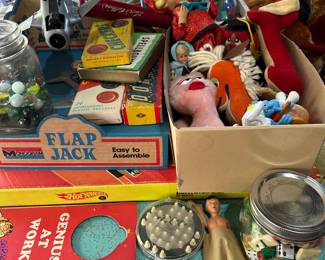 Assorted vintage to modern toys
