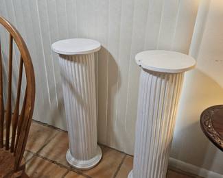 plaster pillars