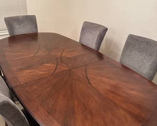 Dining Table with 6 chairs & 1 Leaf