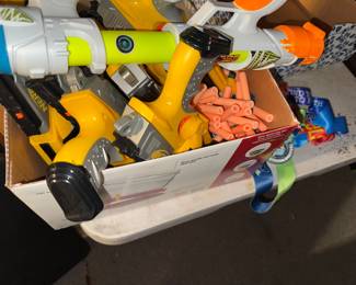 Nerf Heaven! complete with ammo + g*u*n*s !