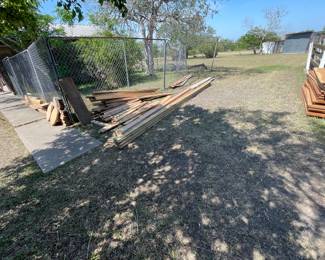 Lumber of various sizes 
