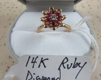 14K Gold, Ruby & Diamond Flower Ring