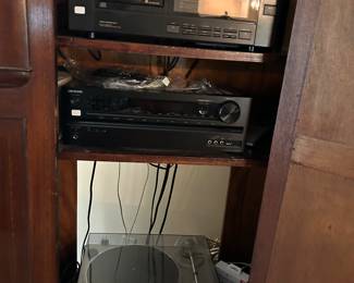 2 turntables, receiver, dvd/vhs player