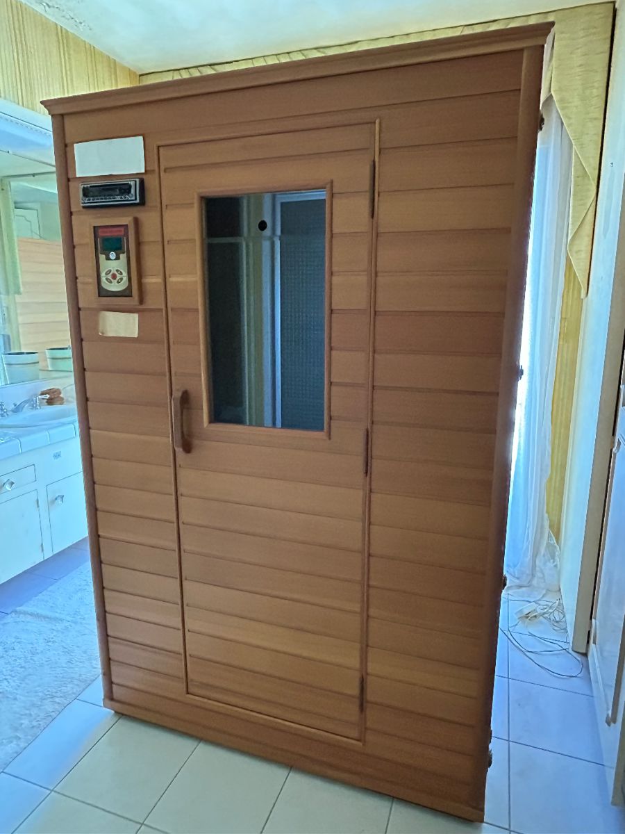Health Mate Infrared Sauna, in like new condition. It functions perfectly and does not appear to have ever been used.