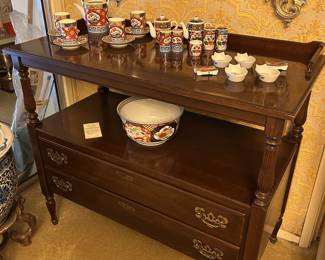 Gorgeous Ethan Allen Georgian Court Server, Buffet. Must see !!